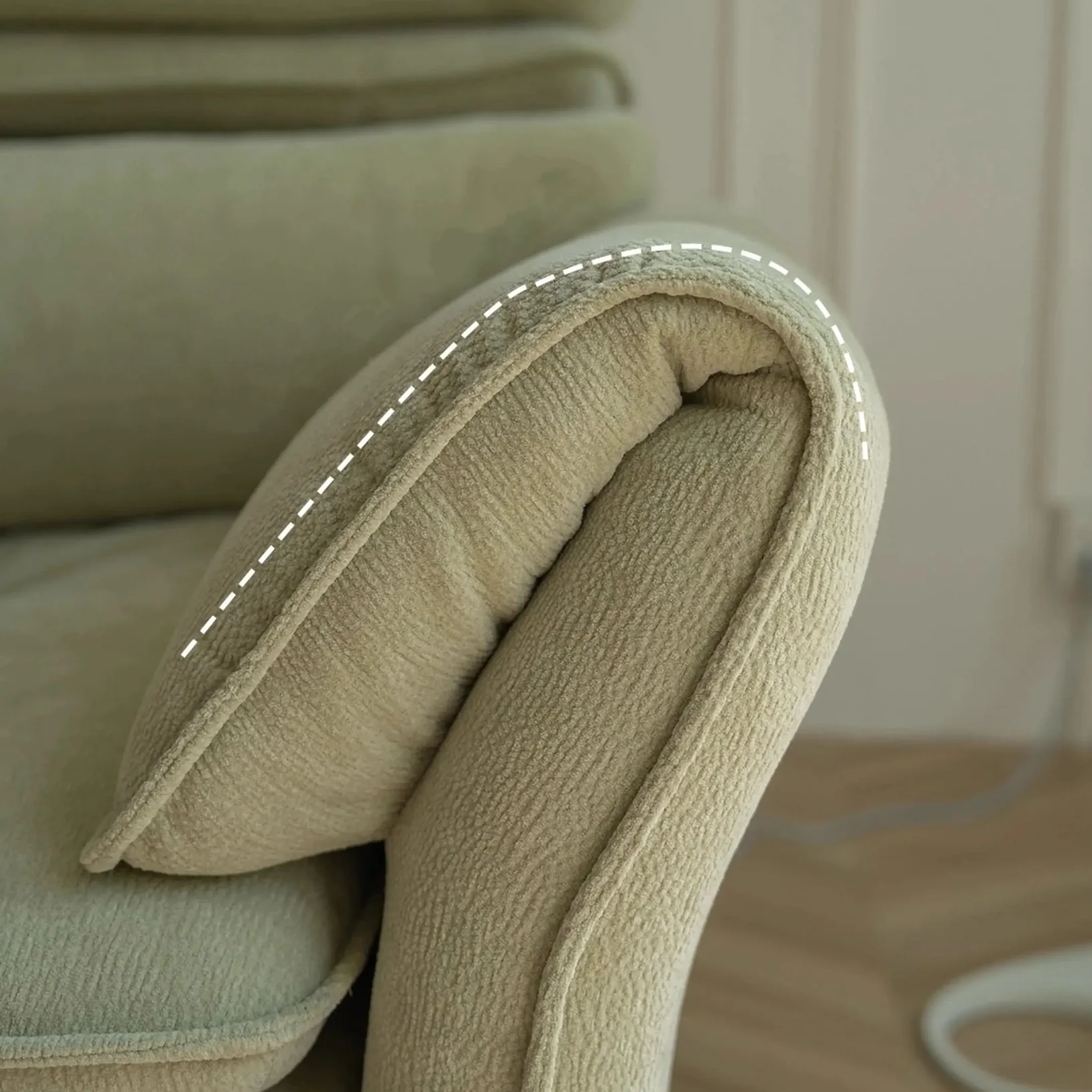 Benjamin Extendable Sofa - Image 4