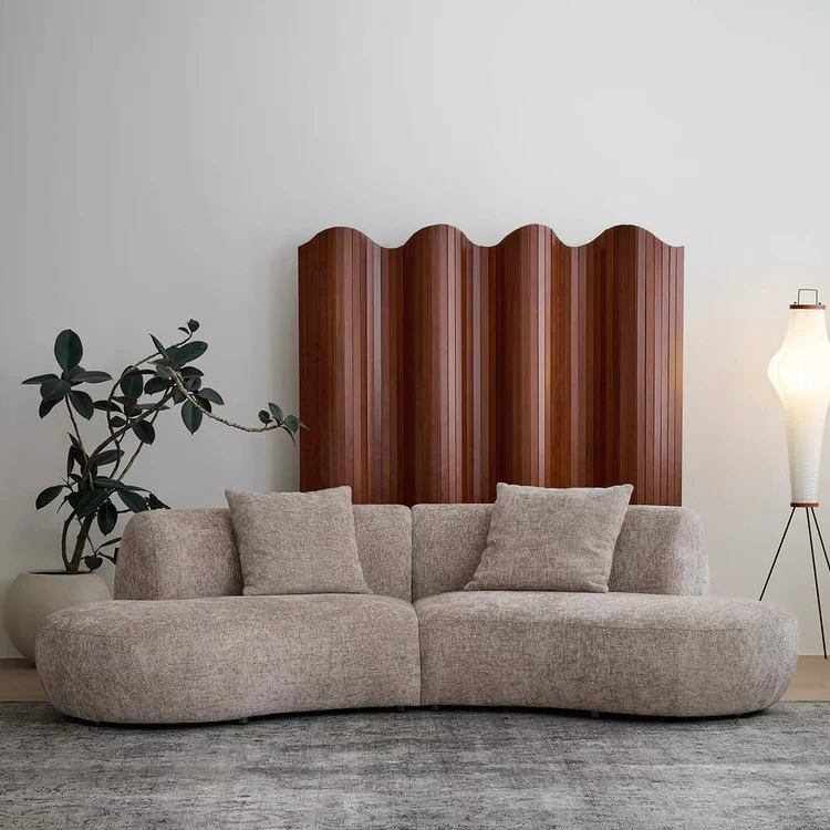 The Ryota Sofa - Image 4